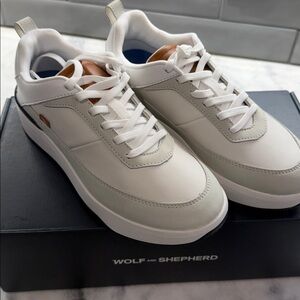 Wolf & Shepherd Women’s Baller Sport Sneakers - White/Cream Leather - Size 9